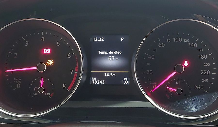 Volkswagen Jetta TSI HIGHLINE Sedan 2015