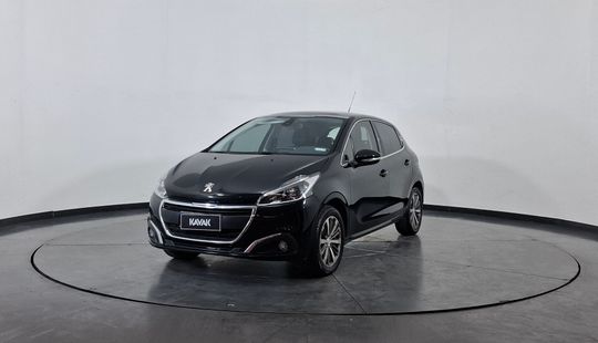 Peugeot • 208