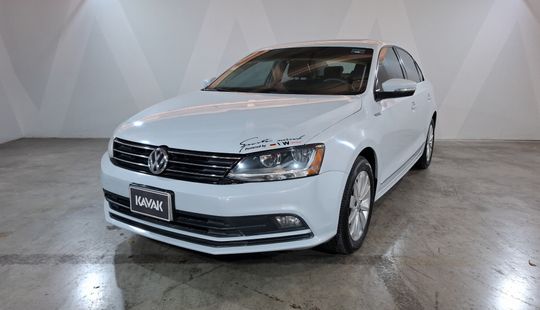 Volkswagen • Jetta