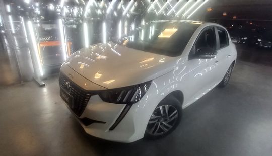 Peugeot • 208