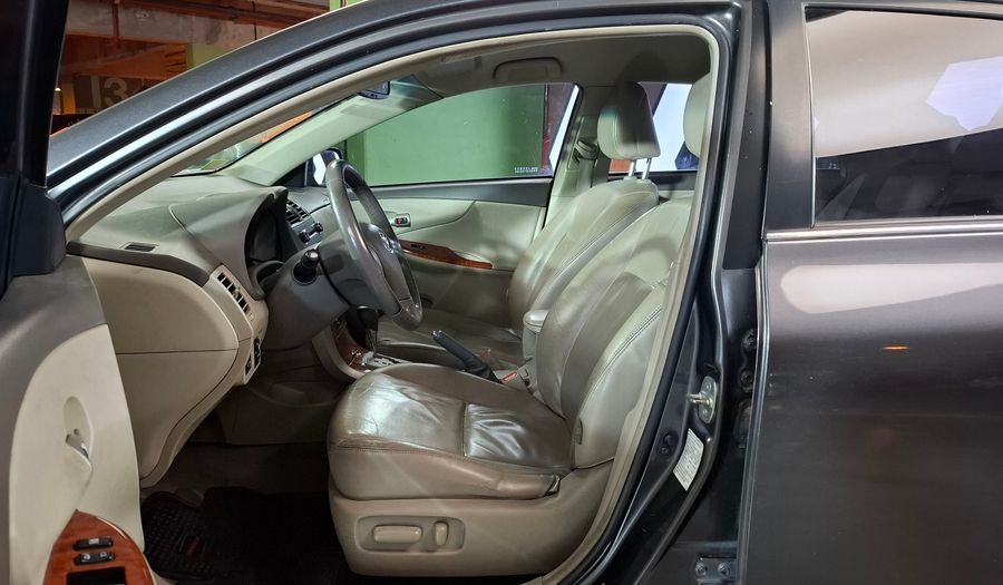 Toyota Corolla 1.8 SE-G AUTO Sedan 2011