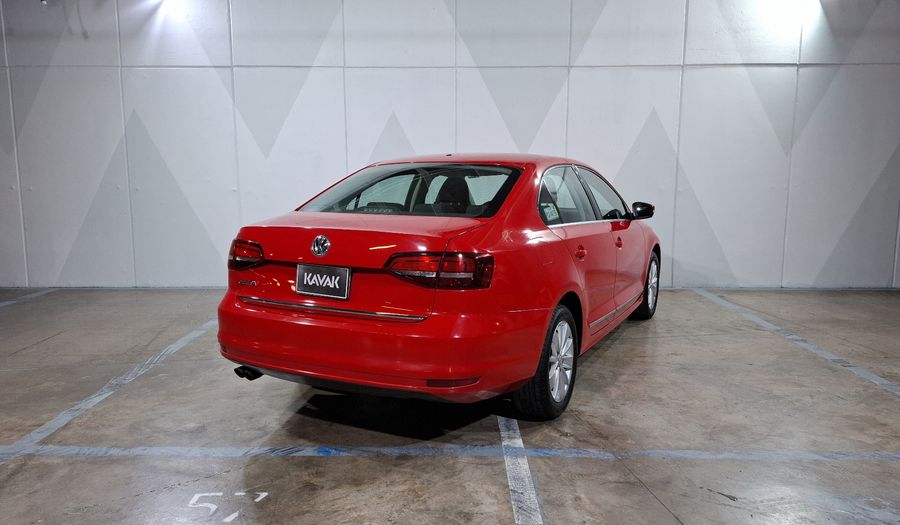 Volkswagen Jetta 2.5 COMFORTLINE TIP. BOLSAS AIRE DEL. Sedan 2018