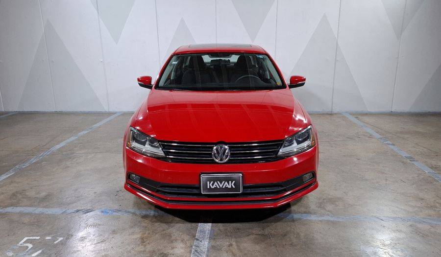 Volkswagen Jetta 2.5 COMFORTLINE TIP. BOLSAS AIRE DEL. Sedan 2018