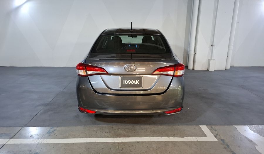 Toyota Yaris 1.5 SEDAN CORE AUTO Sedan 2018