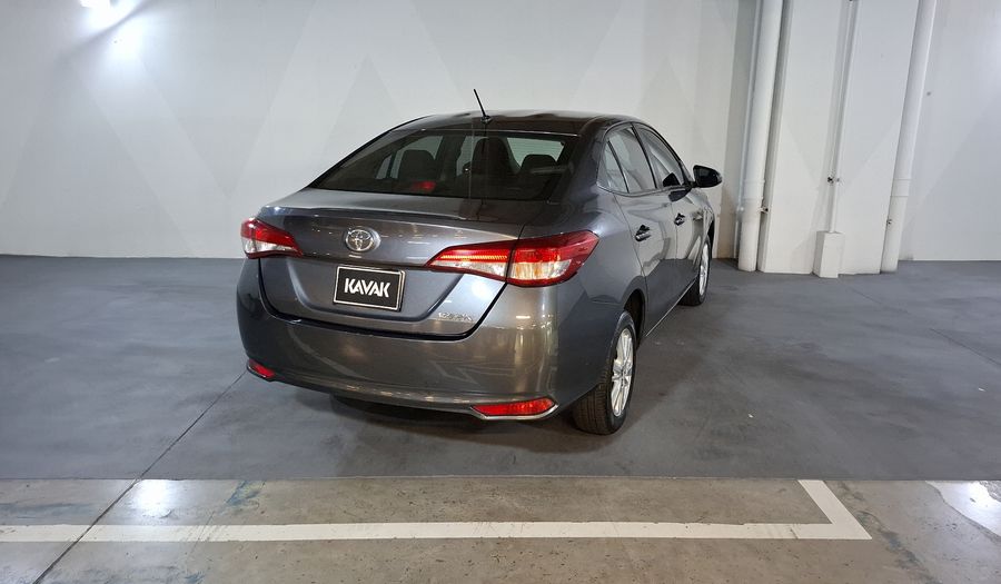 Toyota Yaris 1.5 SEDAN CORE AUTO Sedan 2018