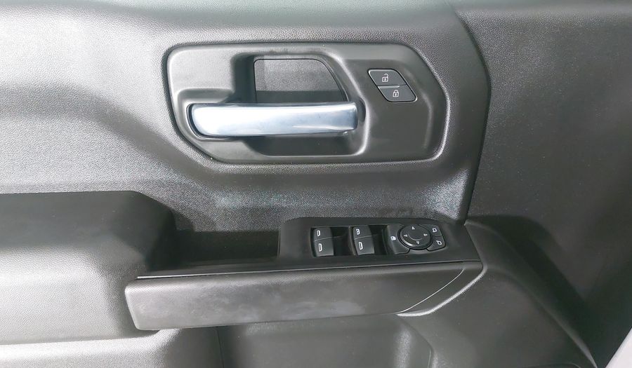 Chevrolet Silverado 1500 4.3 SILVERADO WT CREW CAB F AT 4WD Pickup 2021