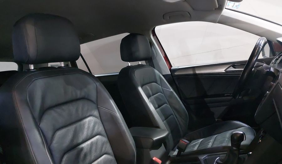 Volkswagen Tiguan 1.4 COMFORTLINE PIEL DCT Suv 2018