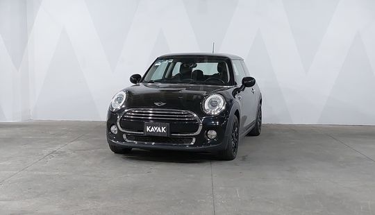 Mini • Cooper