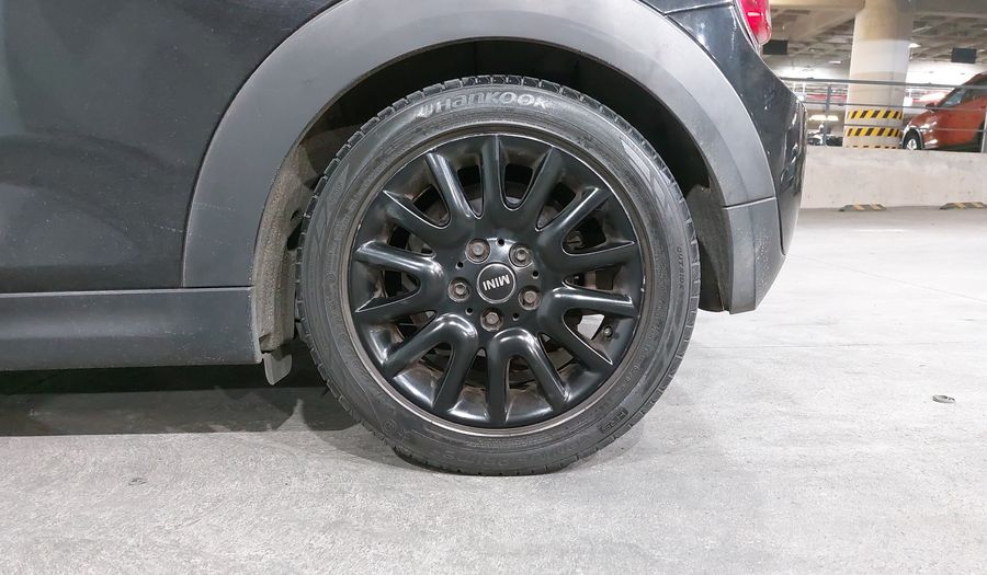 Mini Cooper 1.5 COOPER CHILI AT Hatchback 2015