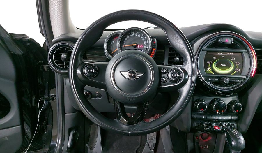 Mini Cooper 1.5 COOPER CHILI AT Hatchback 2015