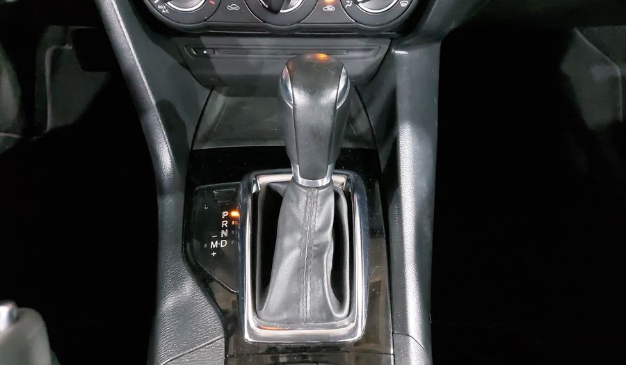 Mazda 3 2.0 SEDAN I TOURING TA Sedan 2015