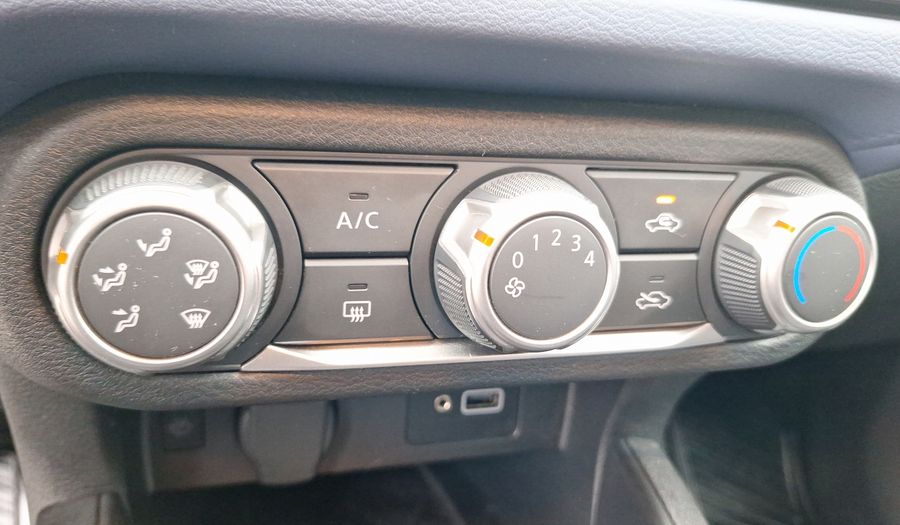 Nissan Versa 1.6 ADVANCE CVT Sedan 2023