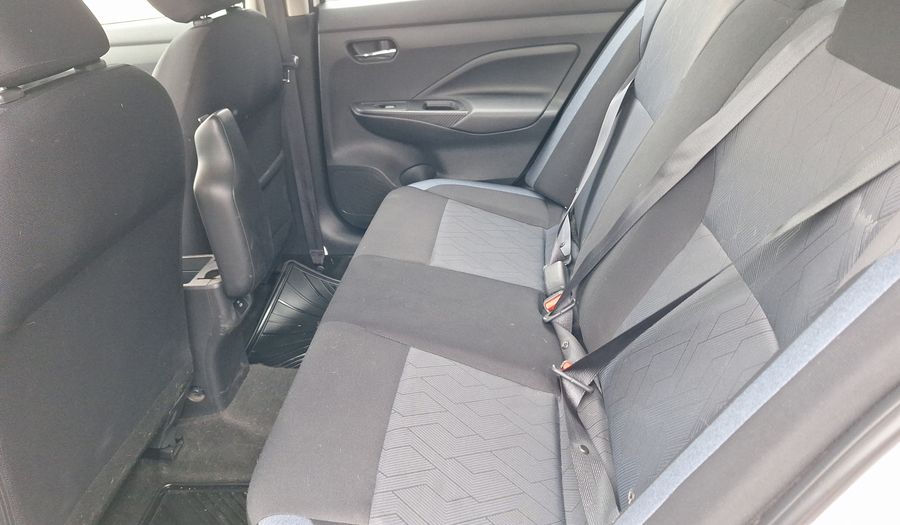 Nissan Versa 1.6 ADVANCE CVT Sedan 2023