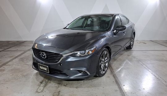 Mazda • Mazda 6