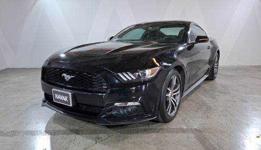 Ford • Mustang