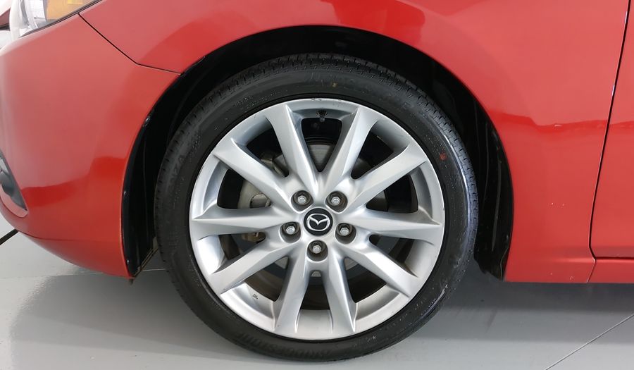 Mazda 3 2.5 SEDAN S GRAND TOURING TA Sedan 2018