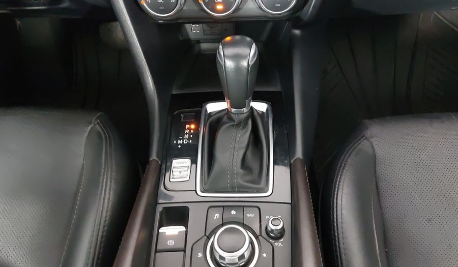 Mazda 3 2.5 SEDAN S GRAND TOURING TA Sedan 2018