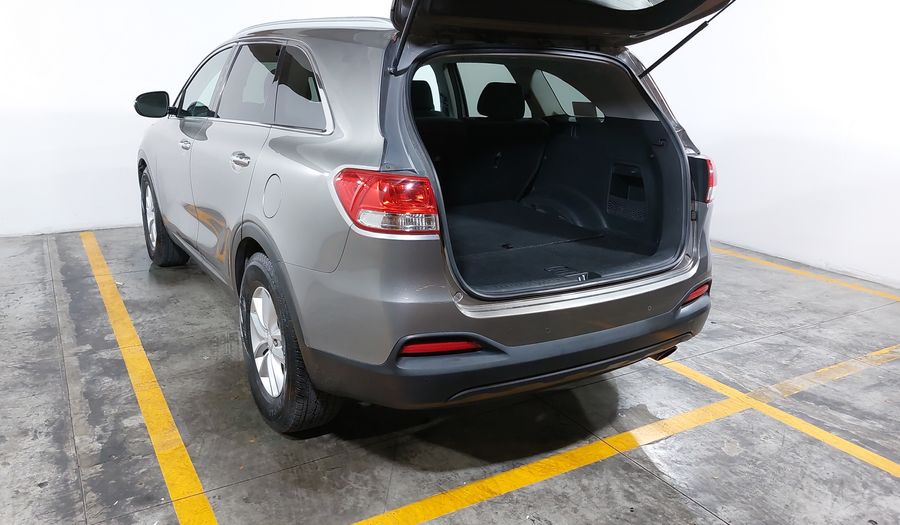 Kia Sorento 2.4 LX AT Suv 2017