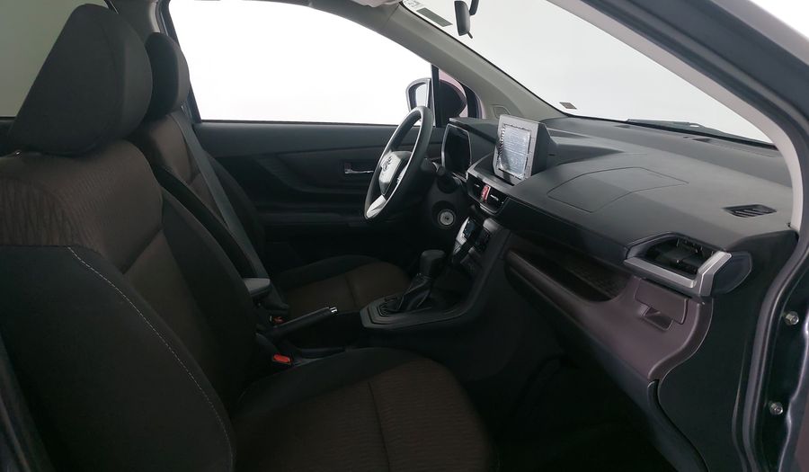 Toyota Avanza 1.5 XLE CVT Minivan 2022