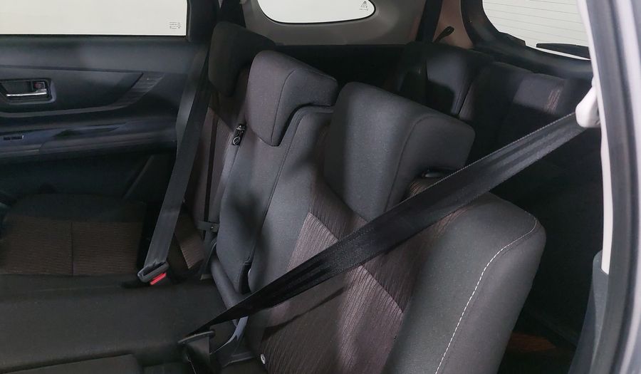 Toyota Avanza 1.5 XLE CVT Minivan 2022