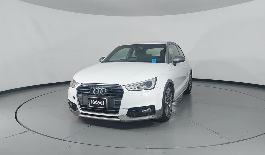 Audi A1 1.4 TFSI COOL S TRONIC Hatchback 2016