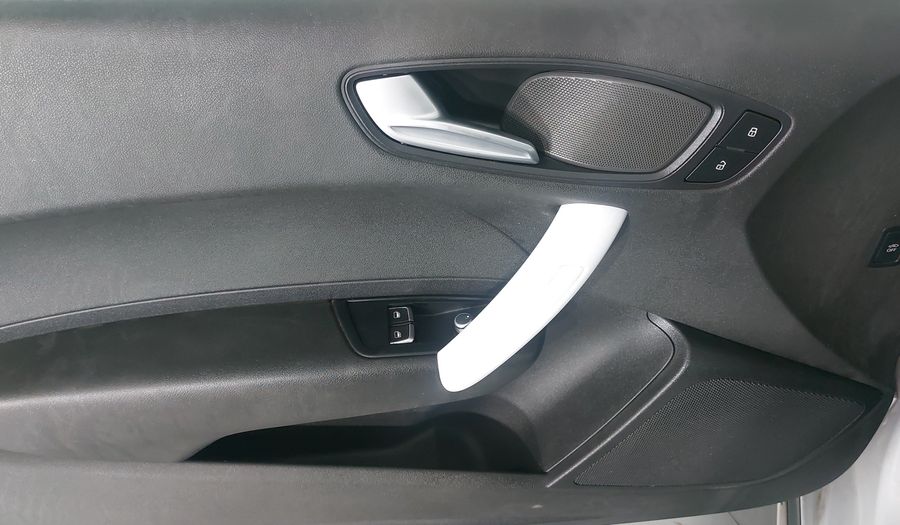 Audi A1 1.4 TFSI COOL S TRONIC Hatchback 2016