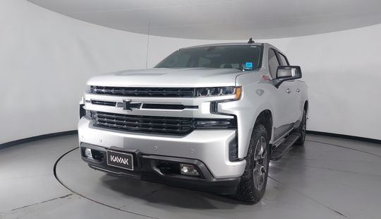 Chevrolet • Cheyenne