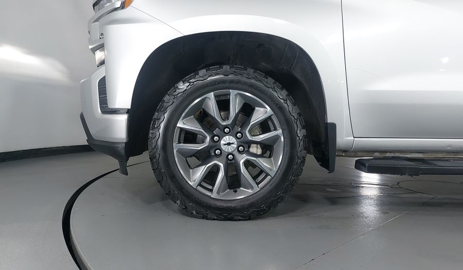 Chevrolet Cheyenne 5.3 CHEYENNE RST CREW CAB B 4WD Pickup 2022