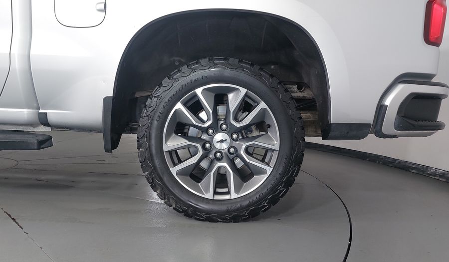 Chevrolet Cheyenne 5.3 CHEYENNE RST CREW CAB B 4WD Pickup 2022