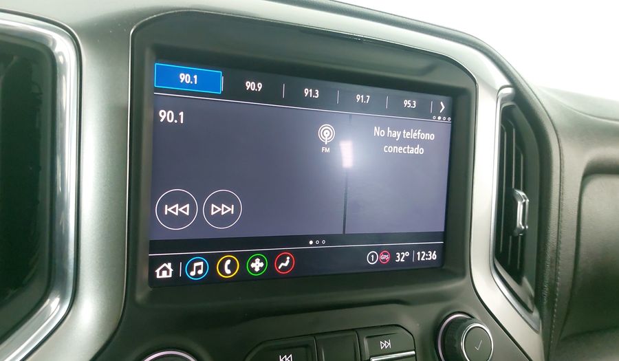 Chevrolet Cheyenne 5.3 CHEYENNE RST CREW CAB B 4WD Pickup 2022
