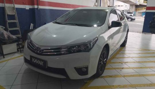 Toyota • Corolla