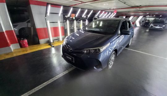Toyota • Yaris