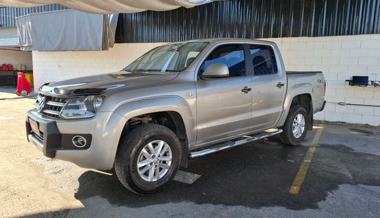 Volkswagen • Amarok