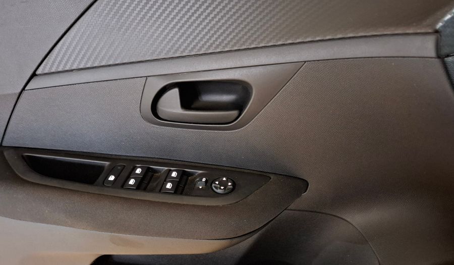 Peugeot 208 1.6L LIKE PACK Hatchback 2020