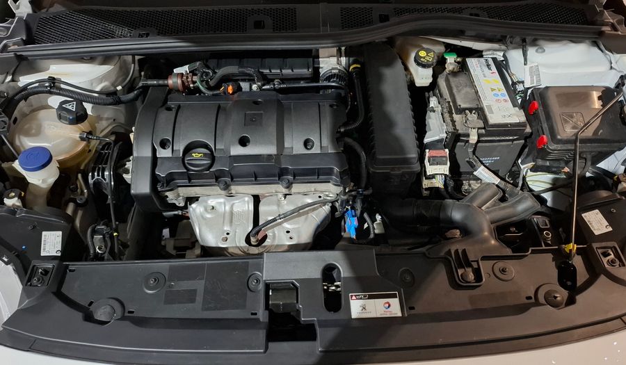 Peugeot 208 1.6L LIKE PACK Hatchback 2020