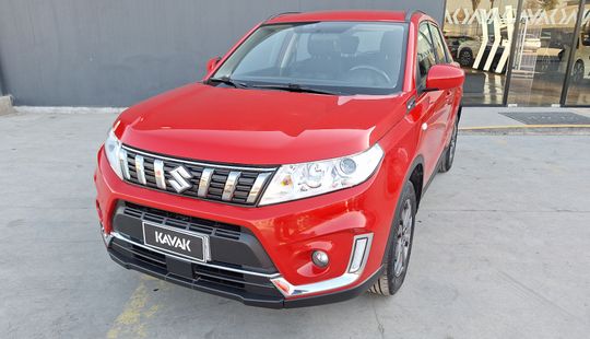 Suzuki • Vitara