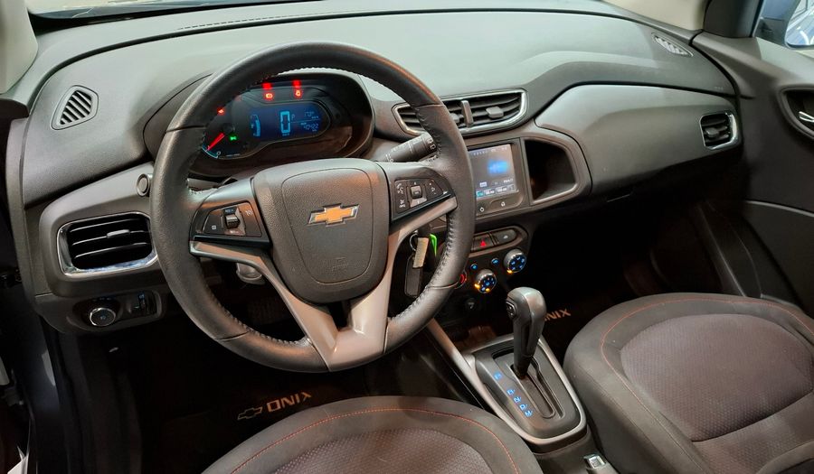 Chevrolet Onix 1.4 LTZ AT Hatchback 2015