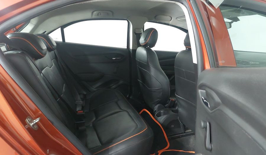 Chevrolet Onix MPFI LOLLAPALOOZA Hatchback 2014