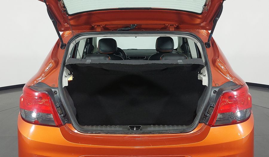 Chevrolet Onix MPFI LOLLAPALOOZA Hatchback 2014