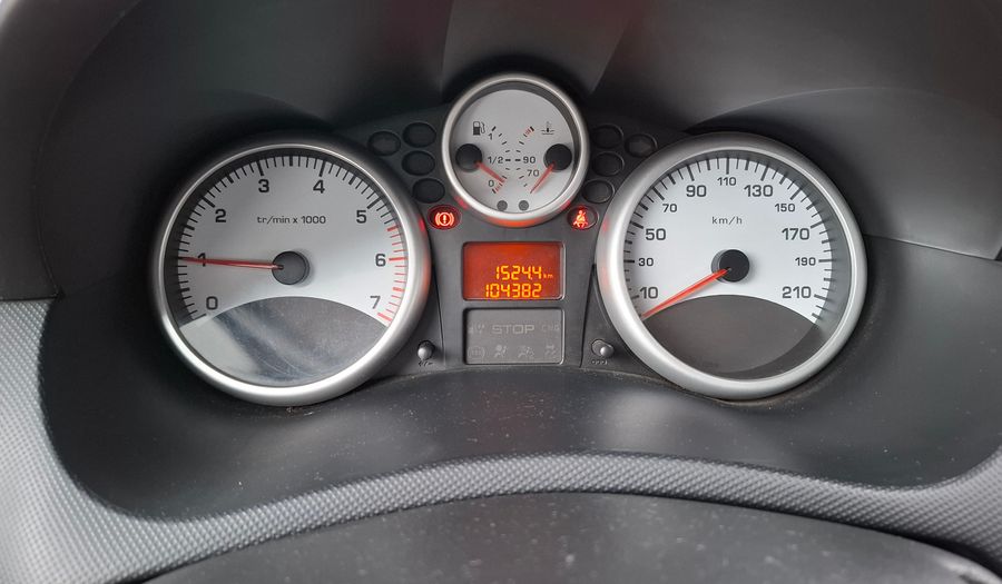 Peugeot 207 1.4 ACTIVE Hatchback 2015
