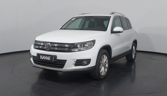 Volkswagen • Tiguan