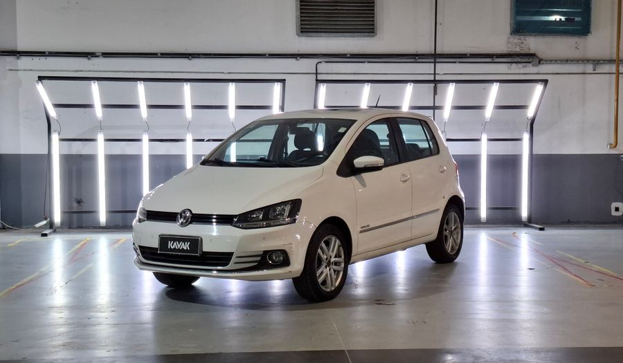 Volkswagen Fox 1.6 HIGHLINE Hatchback 2017