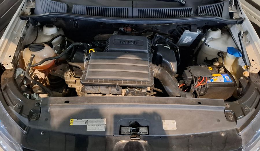 Volkswagen Fox 1.6 HIGHLINE Hatchback 2017