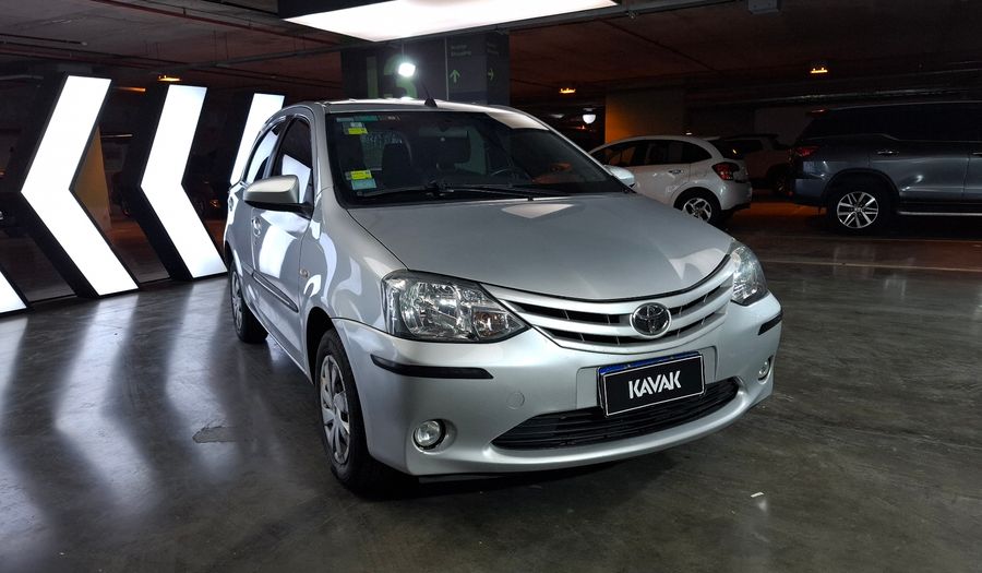 Toyota Etios 1.5 XS Hatchback 2017