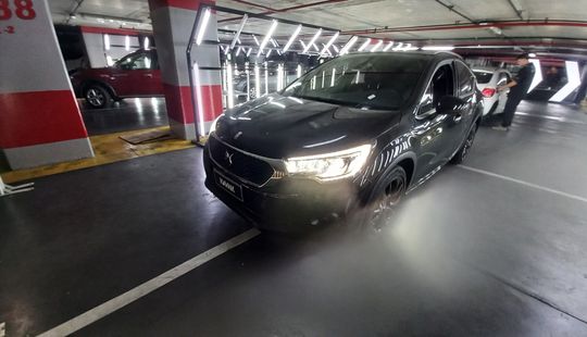 Ds • Ds 4
