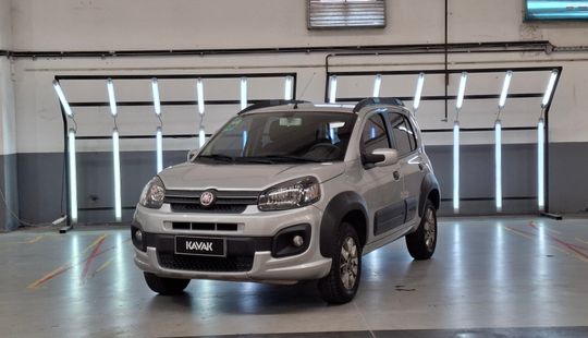 Fiat • Uno