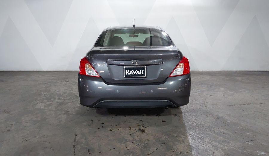 Nissan Versa 1.6 ADVANCE AUTO Sedan 2018