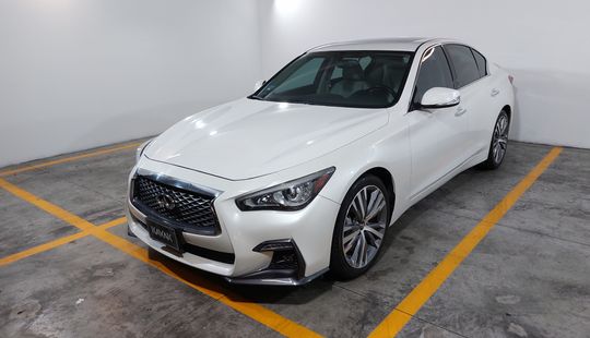 Infiniti • Q50