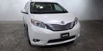 Toyota Sienna 3.5 XLE AT Minivan 2015