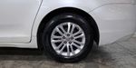 Toyota Sienna 3.5 XLE AT Minivan 2015